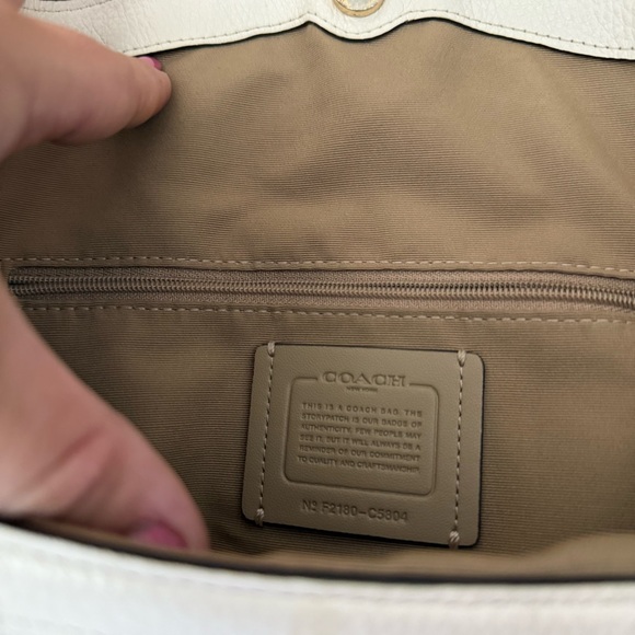 Coach Hallie Shoulder Bag Pop Floral‎ Print White Flowers Gold Pebble Leather - Picture 11 of 12